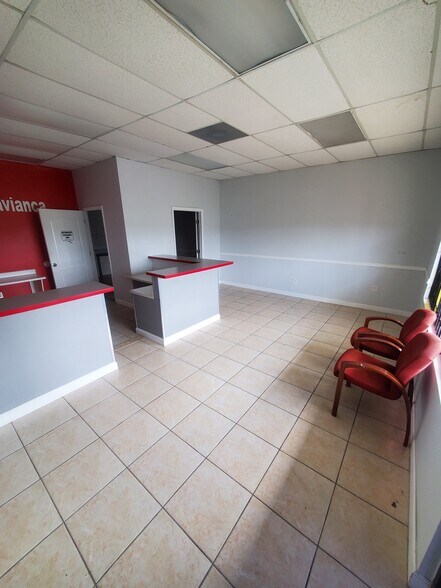 5303 E Colonial Dr, Orlando, FL à louer - Photo du bâtiment - Image 2 de 11