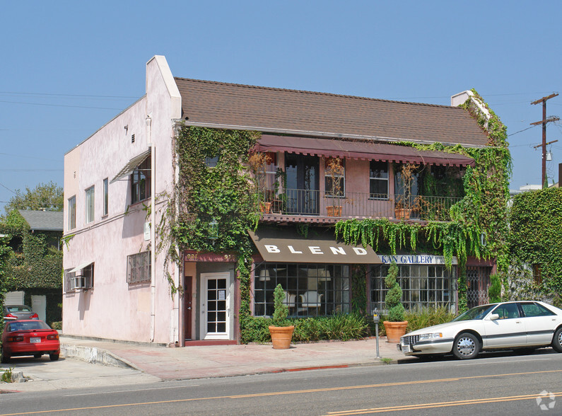 931 N La Cienega Blvd, Los Angeles, CA à louer - Photo principale - Image 1 de 28