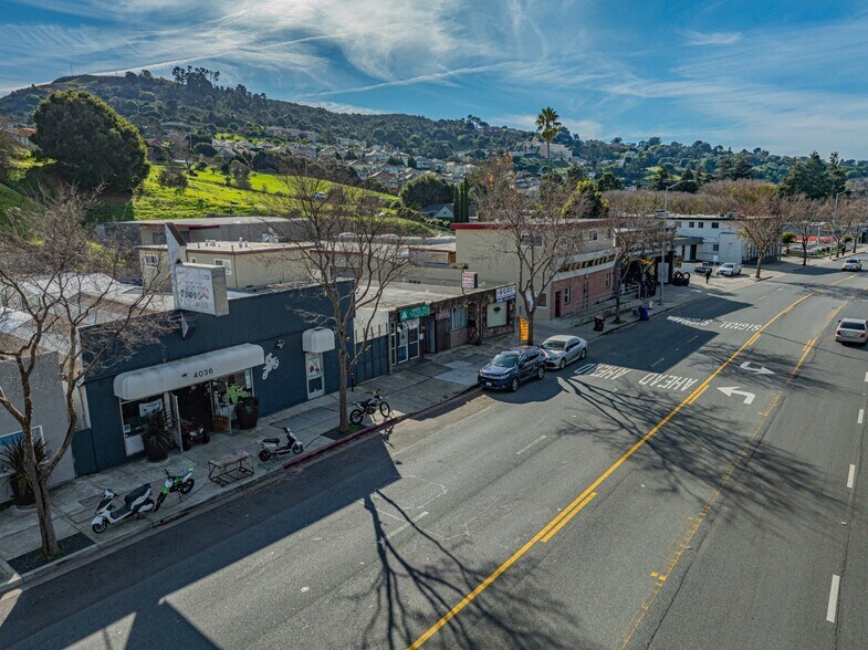 4036 San Pablo Dam Rd, El Sobrante, CA à louer - Photo du bâtiment - Image 3 de 25