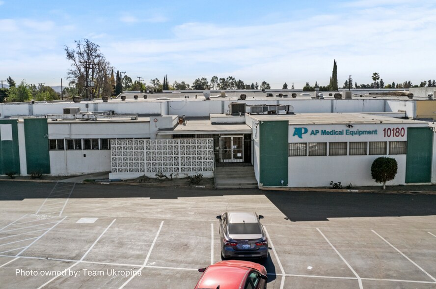 10180 E Valley Blvd, El Monte, CA à vendre - Photo du bâtiment - Image 1 de 7