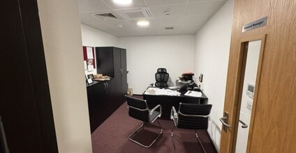 St Michaels Row, Chester for lease Interior Photo- Image 2 of 9