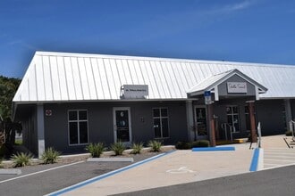 9371 Cypress Lake Dr, Fort Myers, FL for lease Building Photo- Image 1 of 1