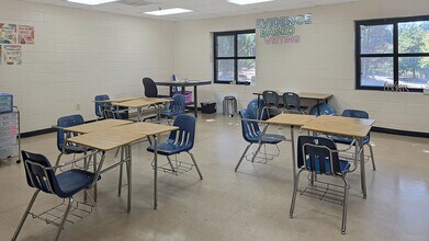 6015 Old Stone Mountain Rd, Stone Mountain, GA for lease Building Photo- Image 1 of 6