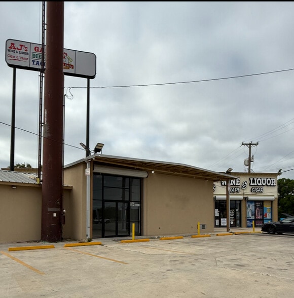 19805 Shady Ln, San Antonio, TX for lease - Building Photo - Image 1 of 7