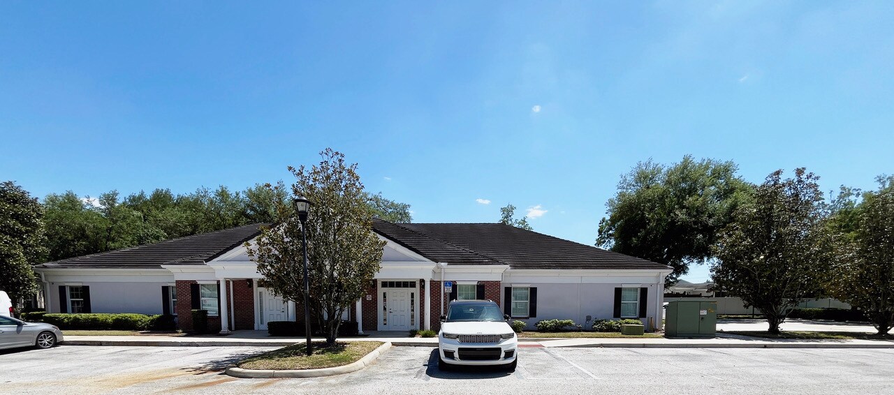 1383 Providence Rd, Brandon, FL for sale Building Photo- Image 1 of 32