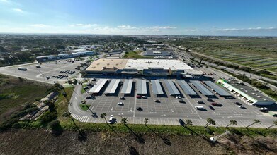 Avenida del Mueble, 44, Chiclana de la Frontera, CAD - Aérien Vue de la carte