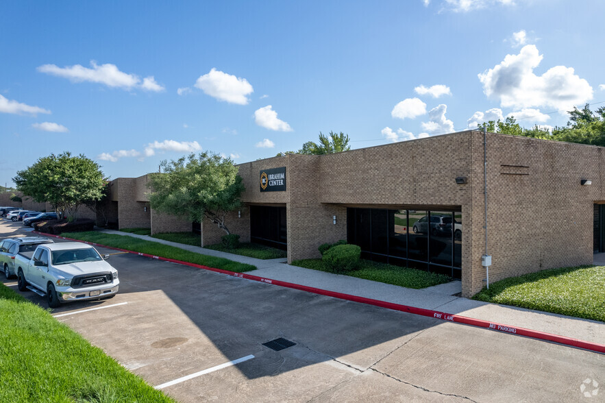 7505-7563 South Fwy, Houston, TX à louer - Photo du bâtiment - Image 3 de 8