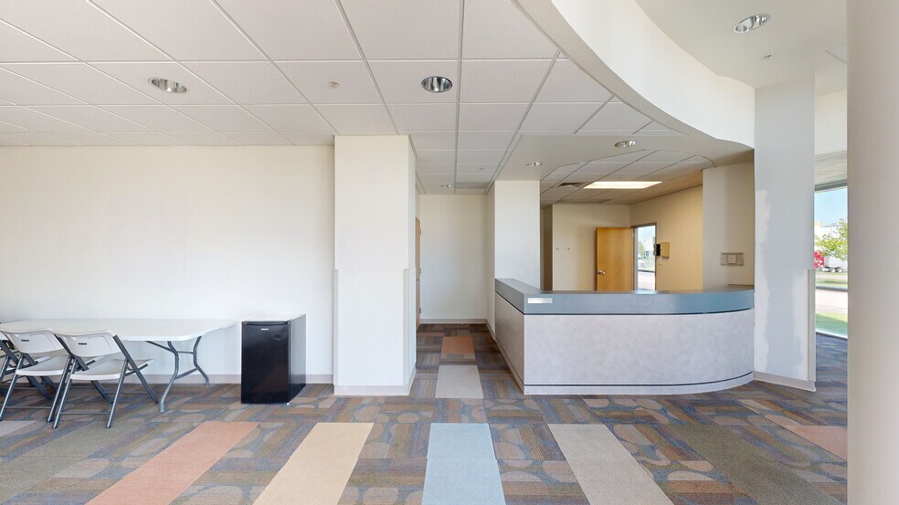 21-31 Commerce Dr, O'Fallon, MO à louer - Numérisation 3D de Matterport - Image 3 de 33