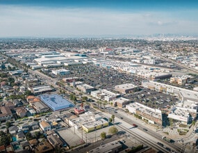4734 Firestone Blvd, South Gate, CA - AÉRIEN Vue de la carte - Image1