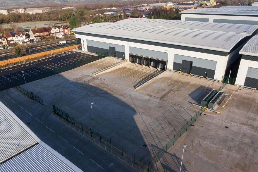 B59 Lichfield Rd, Barton Under Needwood for lease - Building Photo - Image 2 of 16
