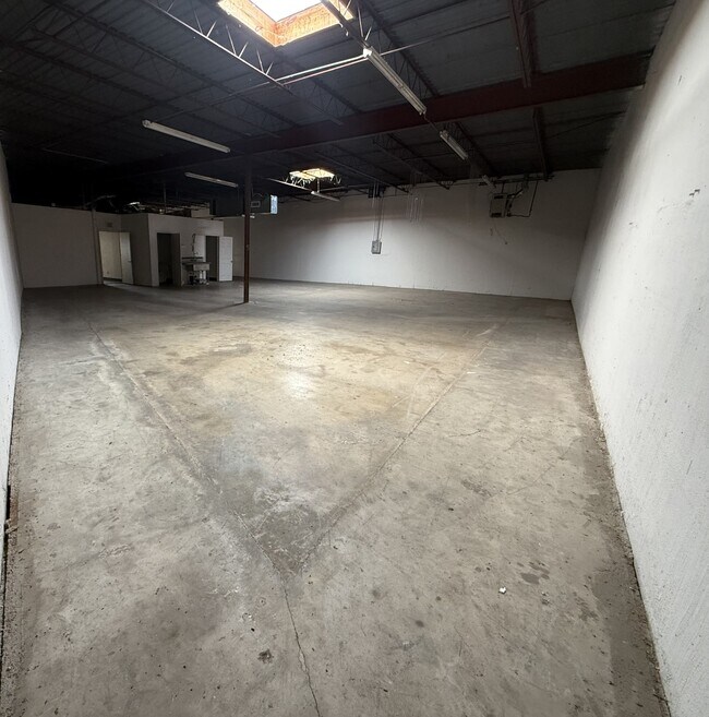 Plus de détails pour 3001 Quebec St, Dallas, TX - Local d'activités, Industriel à louer