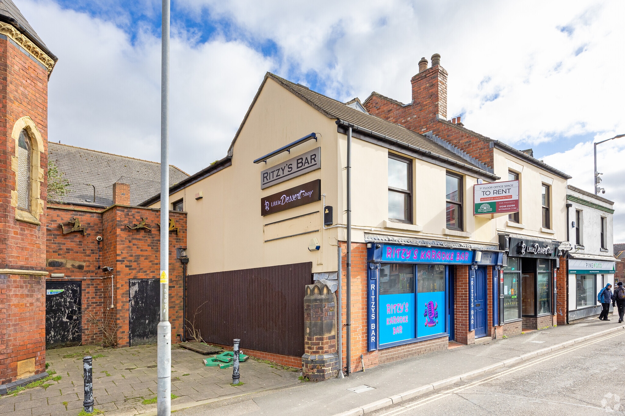 37 Holywell St, Chesterfield for lease Building Photo- Image 1 of 3
