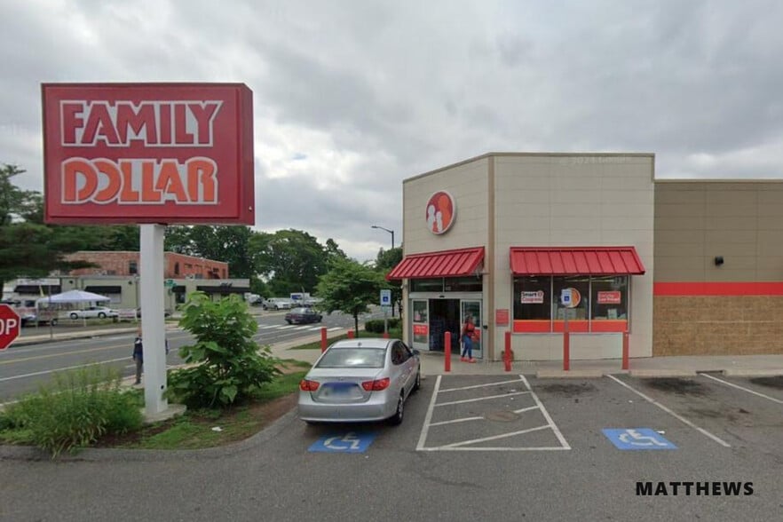 2594 Main St, Springfield, MA for sale - Building Photo - Image 2 of 3