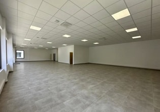 Industriel dans Le Blanc-Mesnil à louer Photo intérieure- Image 2 de 4