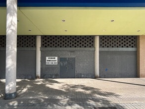 Retail in Alcorcón, Madrid for lease Interior Photo- Image 2 of 9