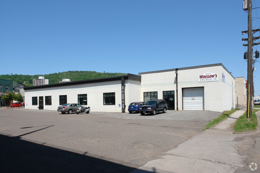 2122 Superior St, Duluth, MN à louer - Photo du bâtiment - Image 2 de 3