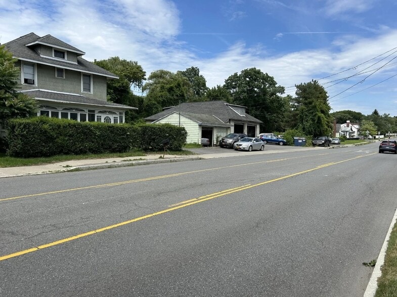44 Everett Rd, Albany, NY à vendre - Photo du bâtiment - Image 2 de 3