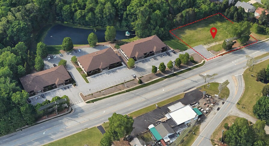 2023-2101 Eastchester Dr, High Point, NC à vendre Photo principale- Image 1 de 10