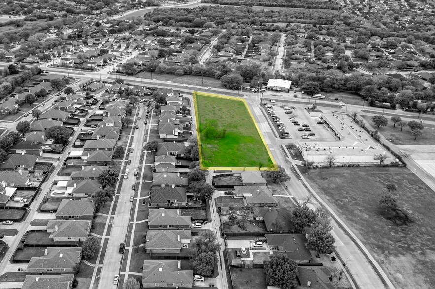 3110 Hayman Dr, Garland, TX à vendre - Photo du bâtiment - Image 2 de 31