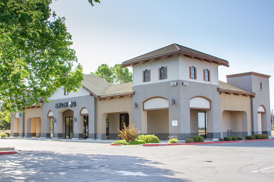 311-333 Lower Sacramento Rd, Lodi, CA for lease - Building Photo - Image 3 of 7