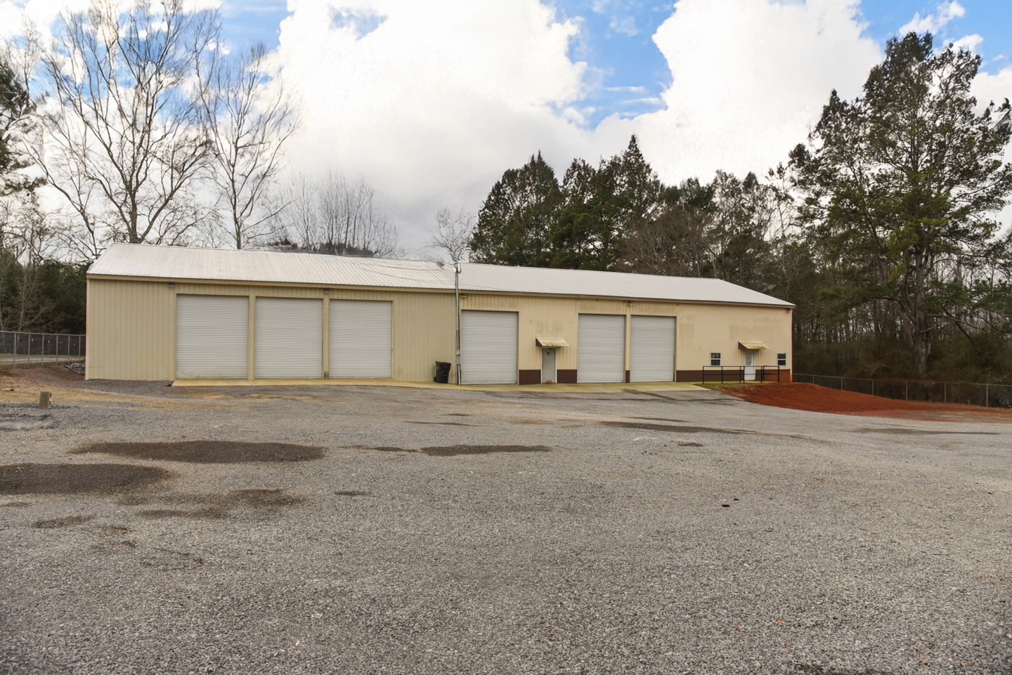 101 E Byrd Rd, Hartselle, AL for lease Building Photo- Image 1 of 25