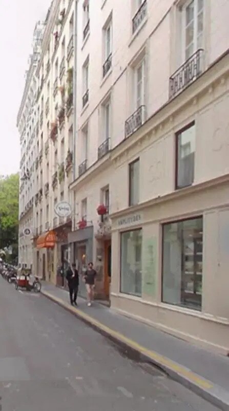 Flex dans Paris à louer Photo du bâtiment- Image 1 de 6