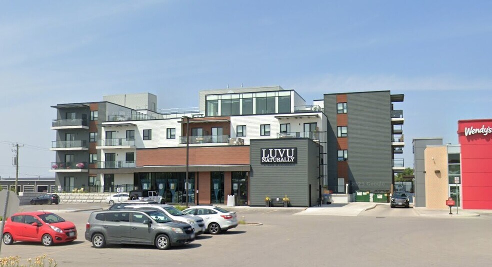 228 Mcconnell St, Exeter, ON à vendre - Photo du bâtiment - Image 2 de 2