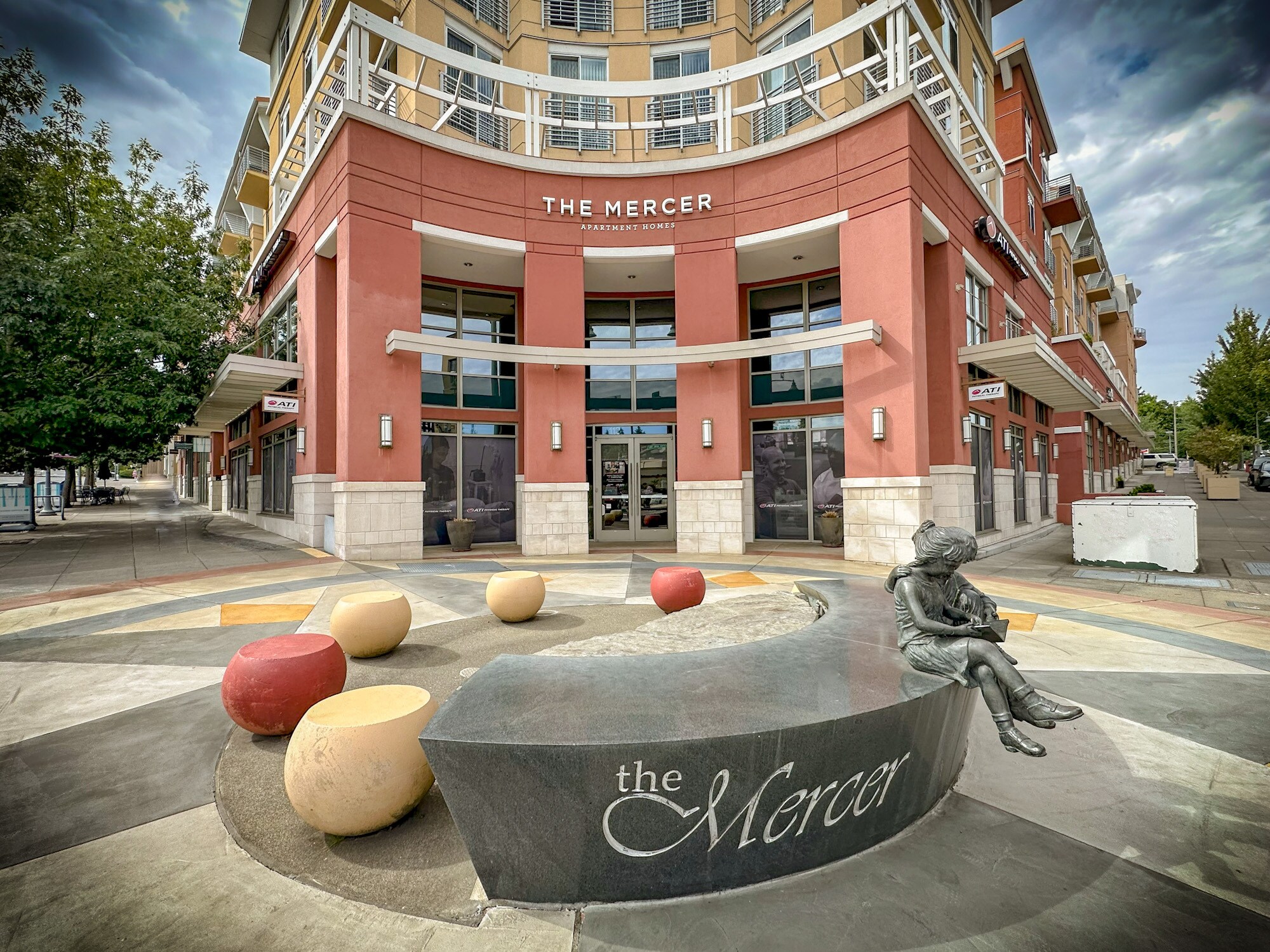 7650 SE 27th St, Mercer Island, WA for lease Interior Photo- Image 1 of 8