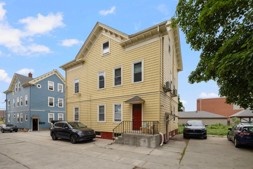 54 Barton St, Providence, RI for sale - Building Photo - Image 2 of 22
