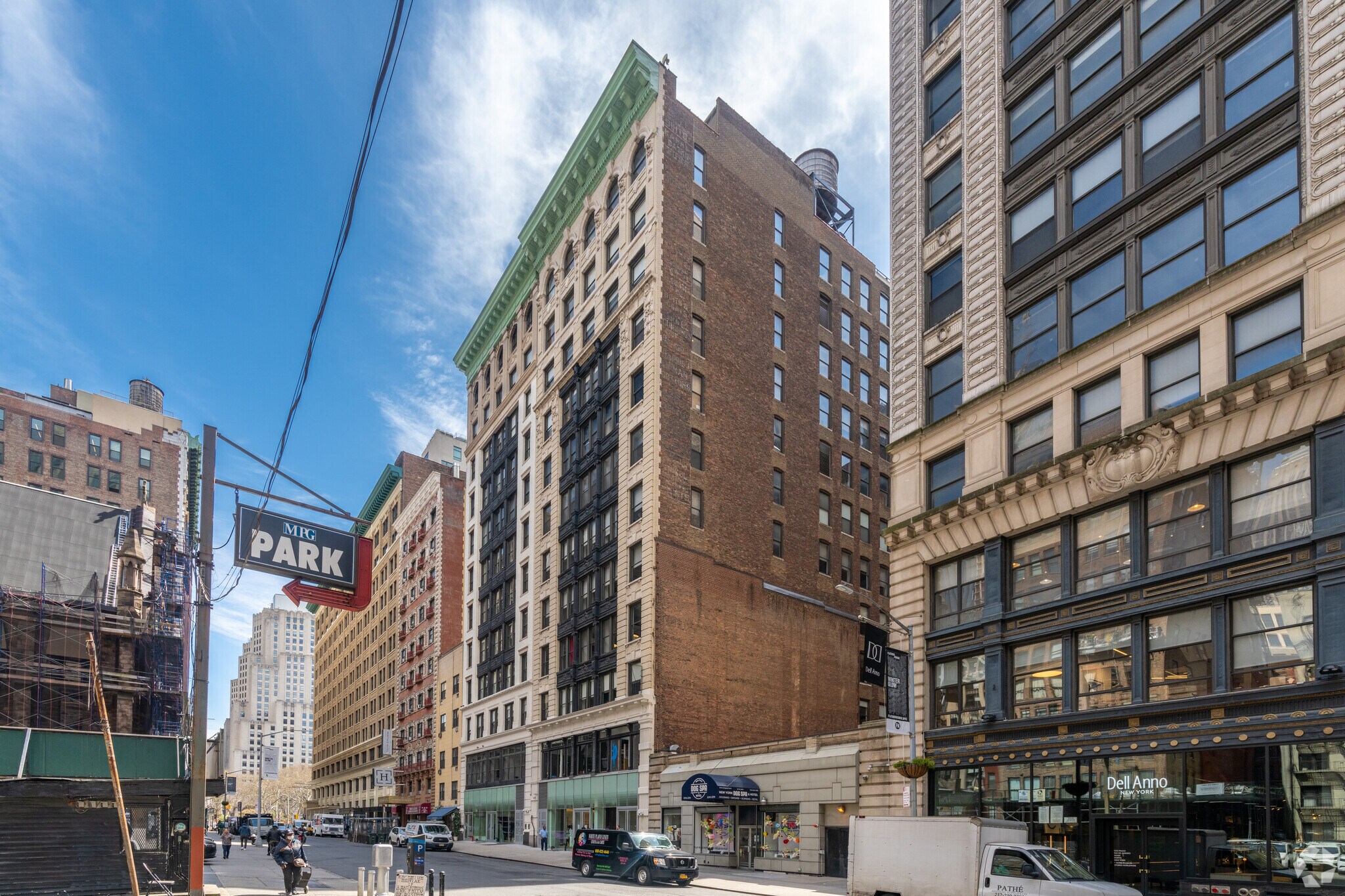24-28 W 25th St, New York, NY for lease Building Photo- Image 1 of 6