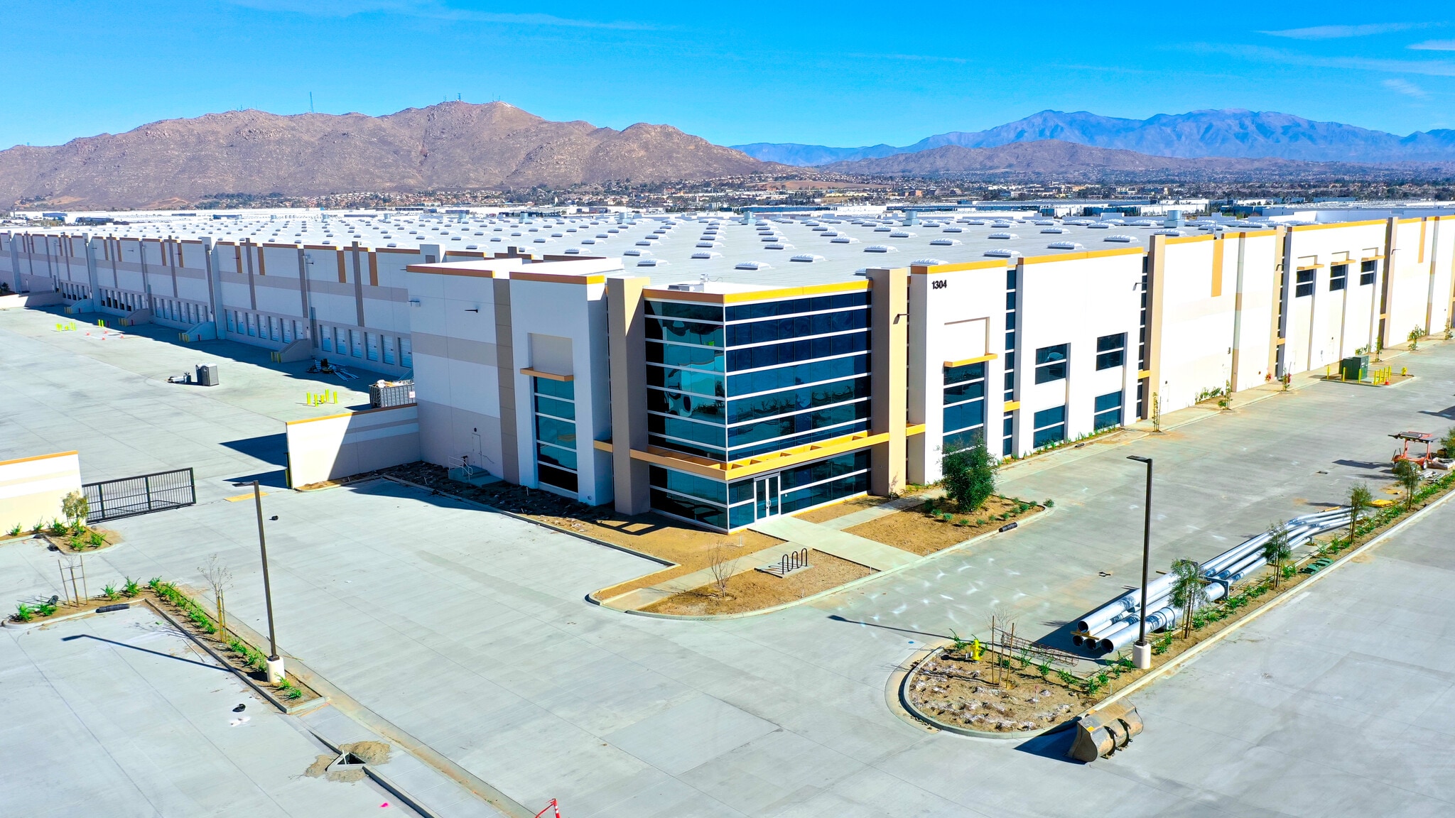 1000 E Alessandro Blvd, Riverside, CA for lease Building Photo- Image 1 of 6