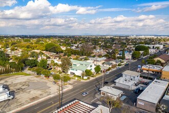 711 E Wardlow Rd, Long Beach, CA - AERIAL  map view