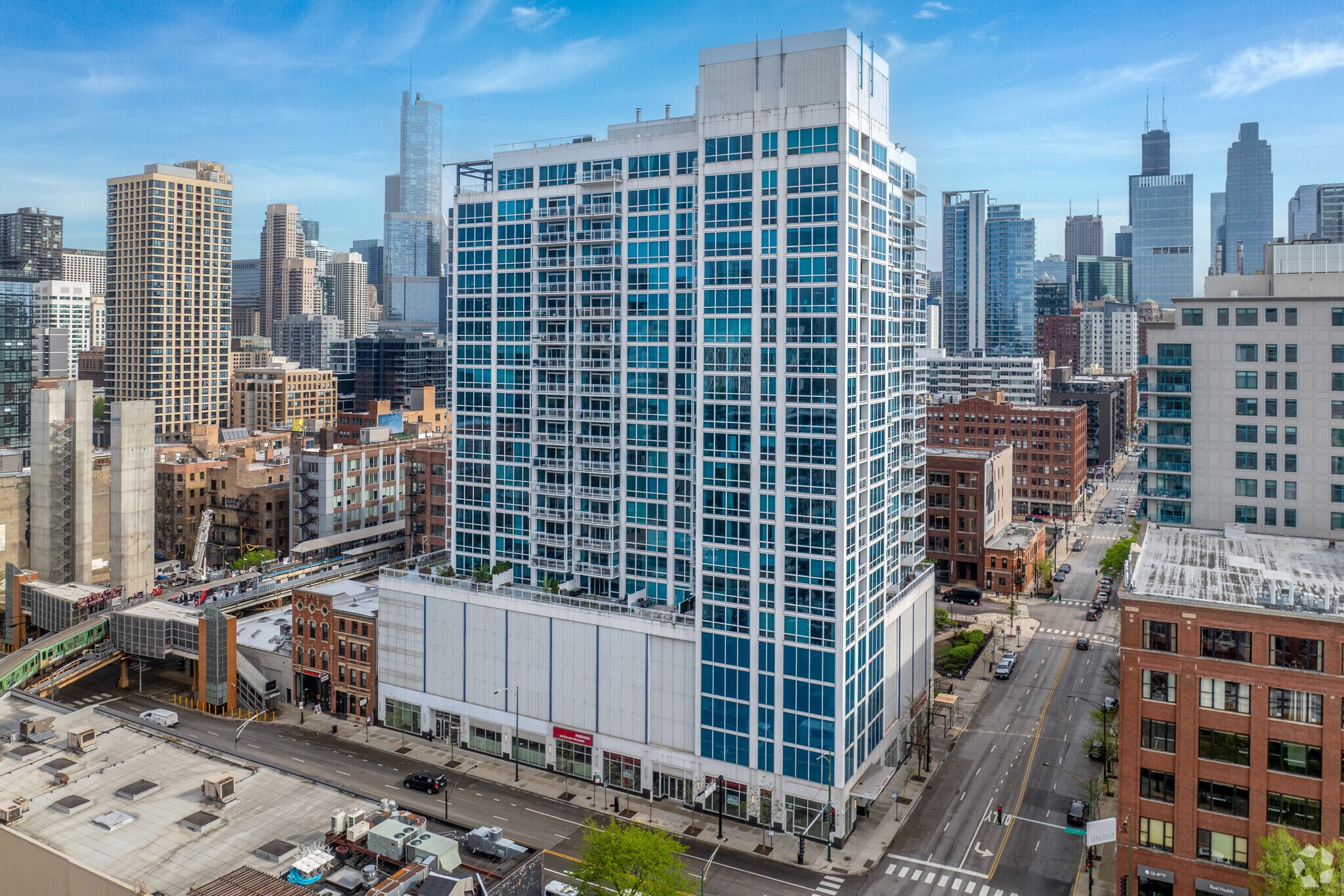 757 N Orleans St, Chicago, IL for lease Primary Photo- Image 1 of 22