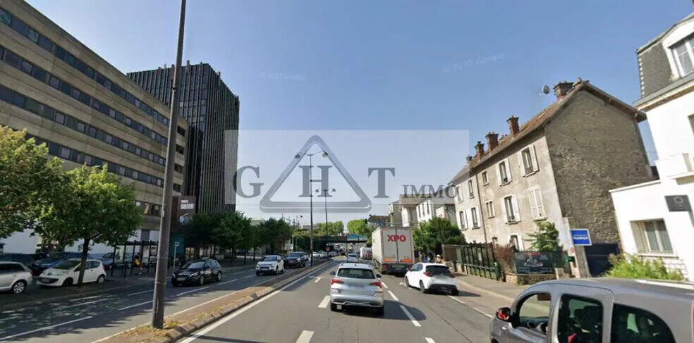 Industrial in Melun for sale - Building Photo - Image 2 of 2