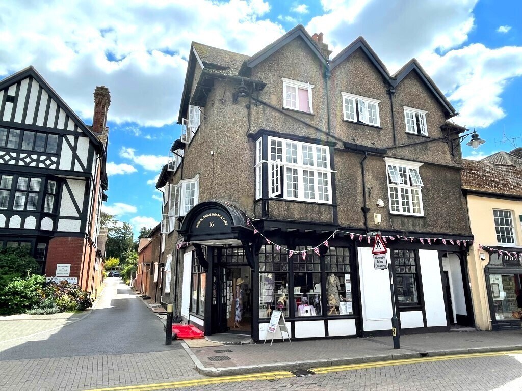 16-17 High St, Tring à louer Photo du bâtiment- Image 1 de 14
