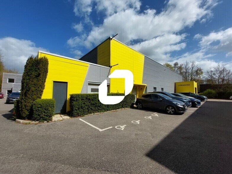 6 Avenue Jean D'Alembert, Trappes for lease - Building Photo - Image 2 of 15
