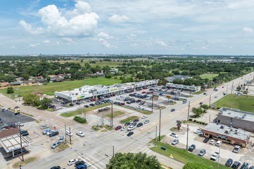 8301 Spencer Hwy, Deer Park, TX for lease - Aerial - Image 2 of 5