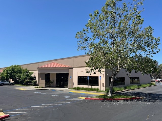 460-480 Technology Way, Napa, CA à louer Photo du bâtiment- Image 1 de 2