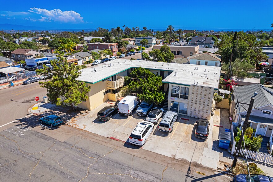 2144 30th St, San Diego, CA à vendre - Photo du bâtiment - Image 2 de 18