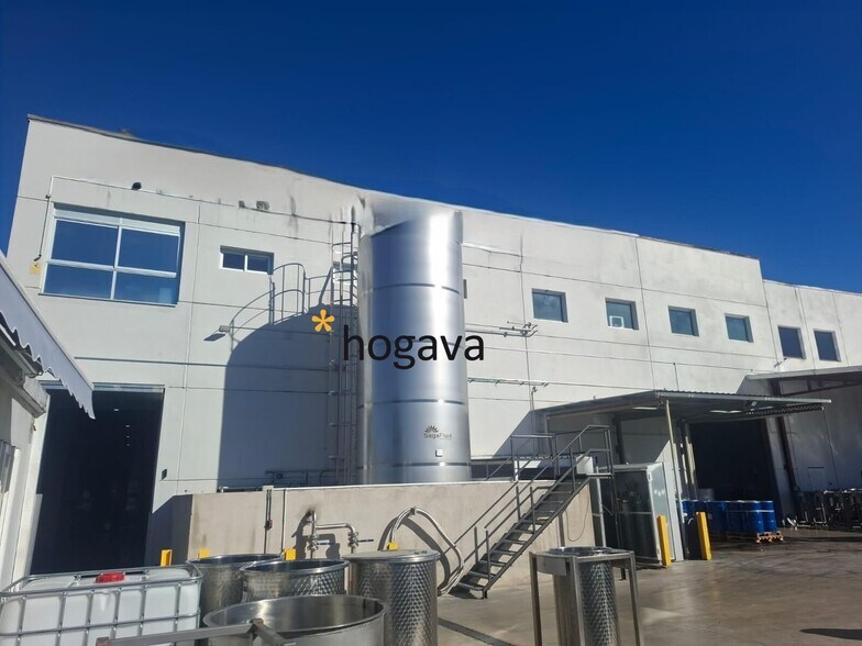 Industrial in Olesa de Montserrat, Barcelona for sale - Building Photo - Image 3 of 30