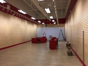 2300 Bernadette Dr, Columbia, MO à louer Photo intérieure- Image 1 de 1