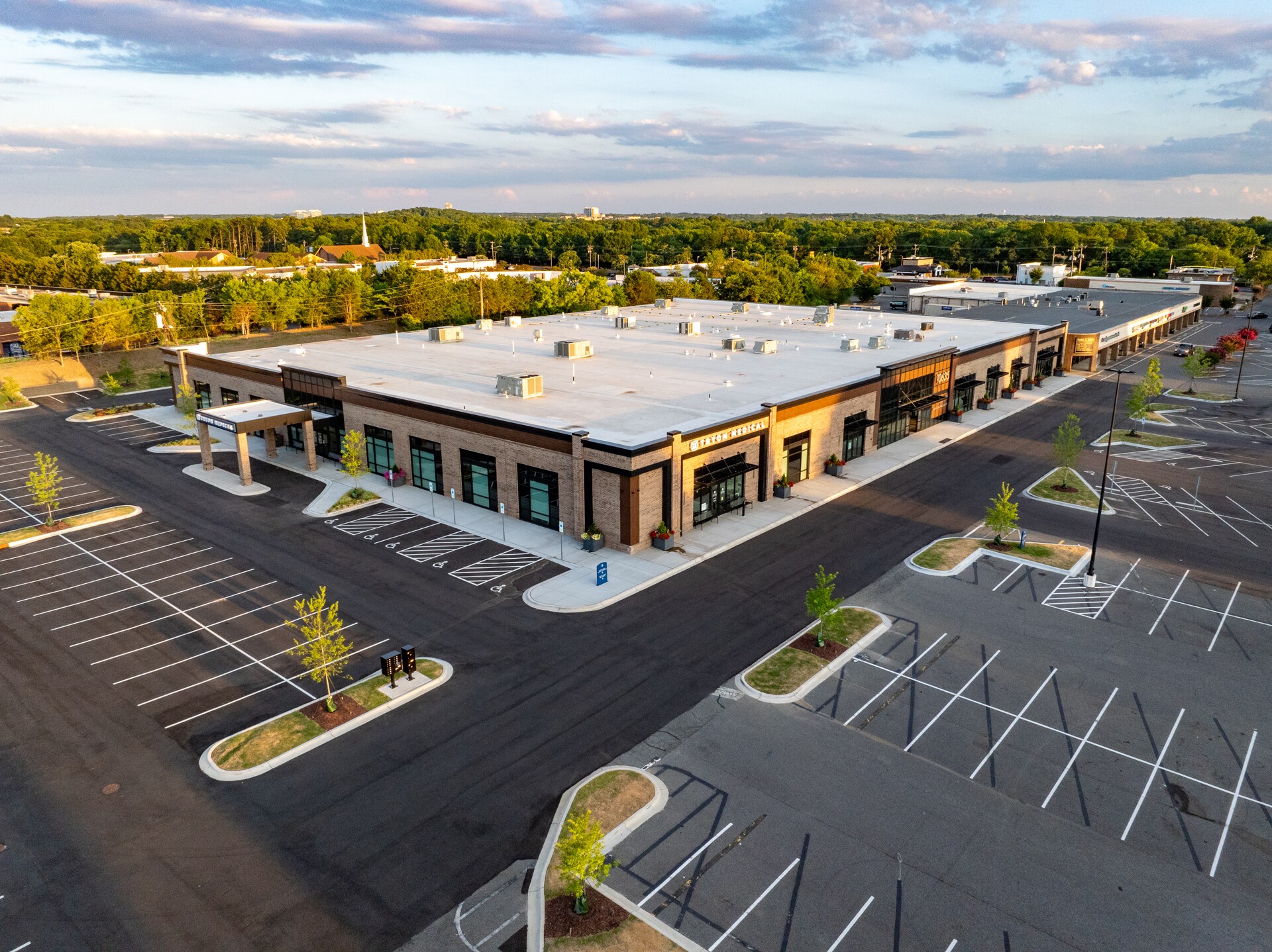 10635 Park Rd, Charlotte, NC à vendre Photo principale- Image 1 de 5