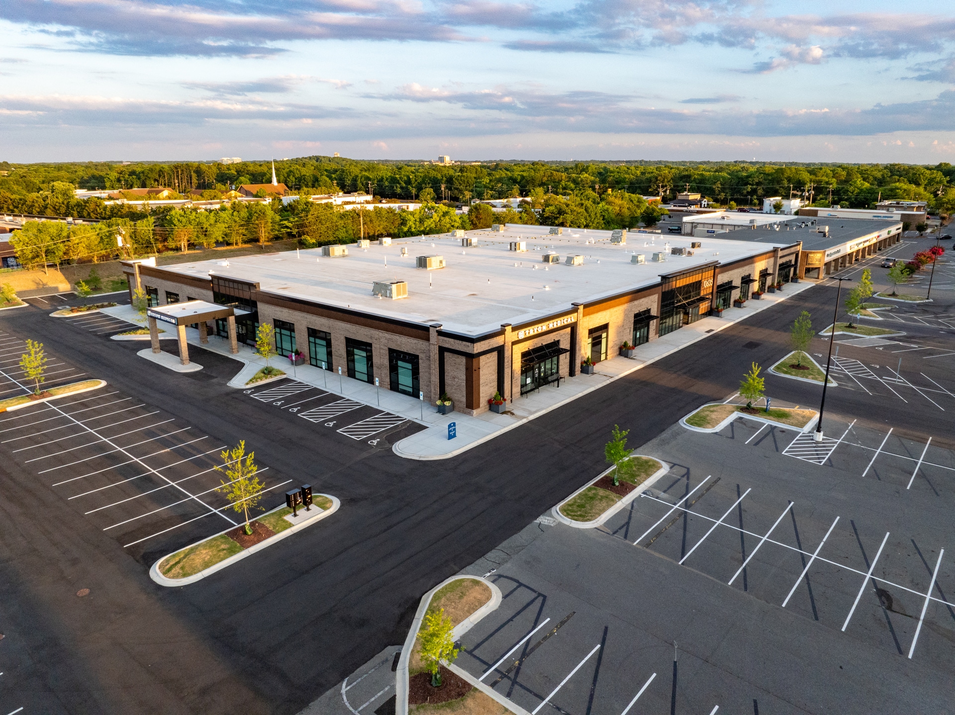 10635 Park Rd, Charlotte, NC for sale Primary Photo- Image 1 of 5