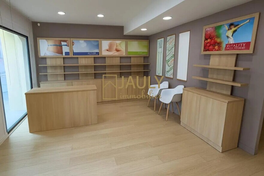 28 Rue De Martimprey, Meaux for lease - Building Photo - Image 2 of 10