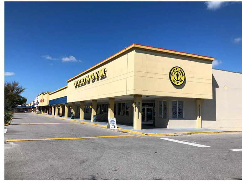 2200-2390 E Bay Dr, Largo, FL for lease - Building Photo - Image 2 of 10