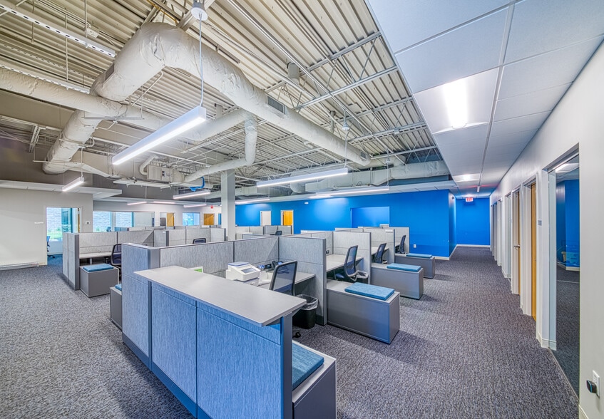 1575 Northside Dr NW, Atlanta, GA for lease - Interior Photo - Image 3 of 8