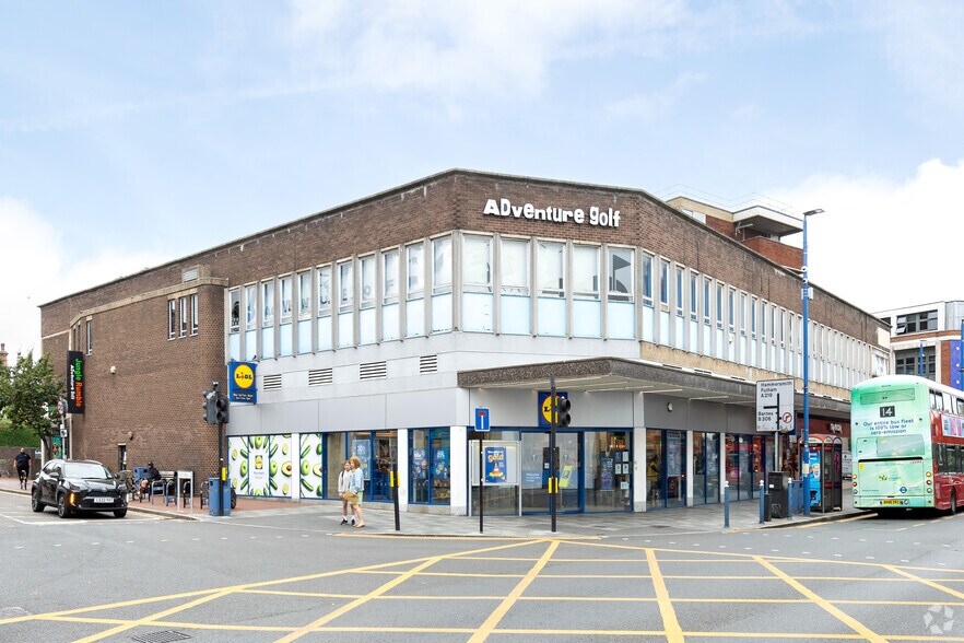 56-58 Putney High St, Londres à louer - Photo du bâtiment - Image 2 de 2