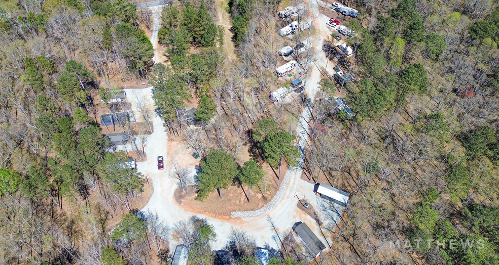 700 Parkdale Dr, Hartwell, GA à vendre - Photo du bâtiment - Image 3 de 5