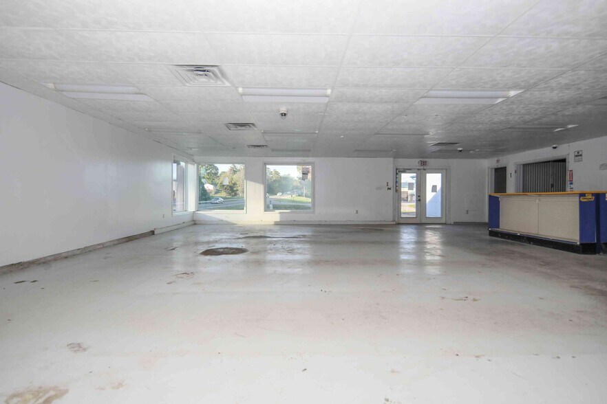 62240 Bailey Rd, Barnesville, OH à louer - Photo du bâtiment - Image 3 de 15