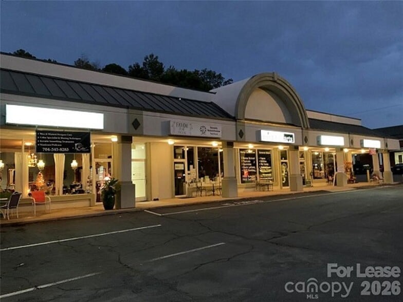 11205 Lawyers Rd, Mint Hill, NC for lease - Primary Photo - Image 1 of 6